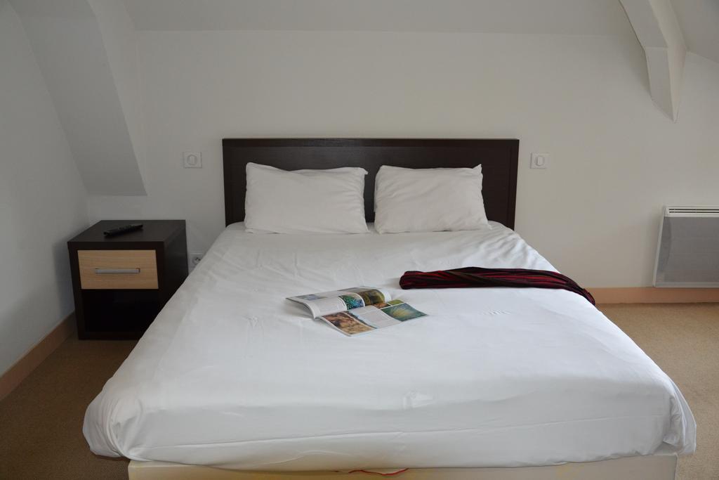 Hotel Les Benedictins Limoges Ruang foto