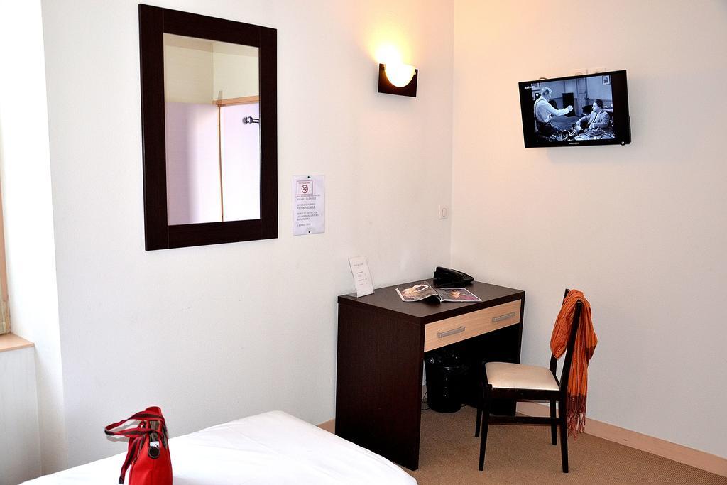 Hotel Les Benedictins Limoges Ruang foto